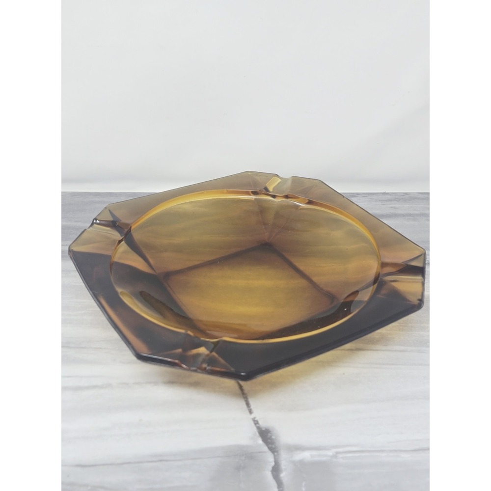 Vintage 8" Amber Glass Octagon Ashtray Arrows - Great Condition! - Picture 10 of 10